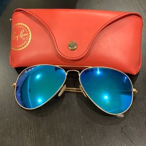 Ray Ban Aviator sunglasses